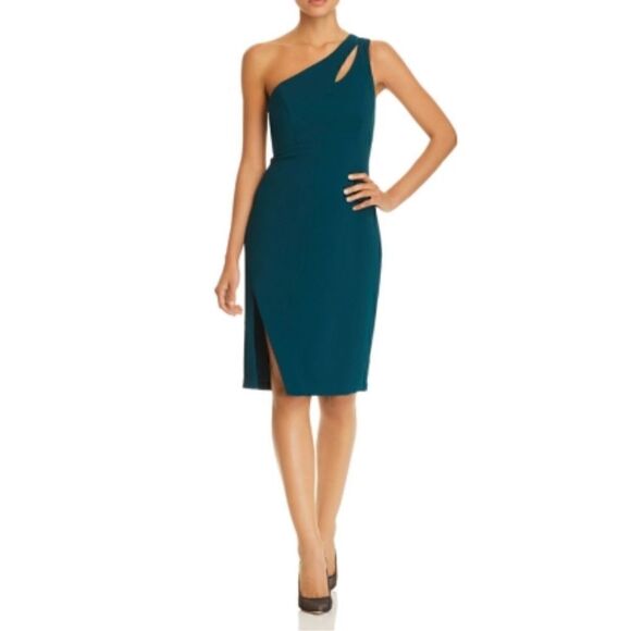 Avery G 2 One Shoulder Crepe Dress in deep green - Picture 1 of 5
